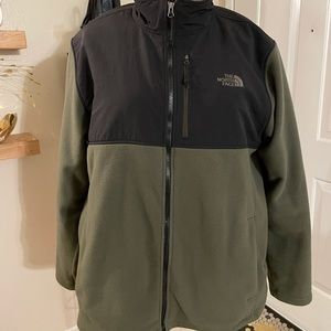 Men’s The North Face Fleece Jacket